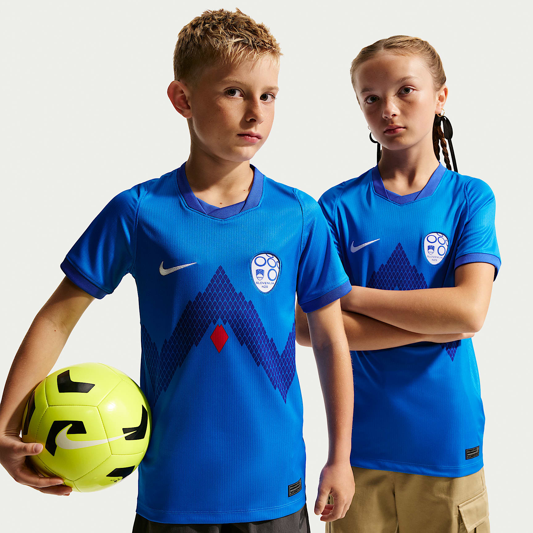 Slovenia 2026 Stadium Away Big Kids' Nike Dri-FIT Soccer Replica